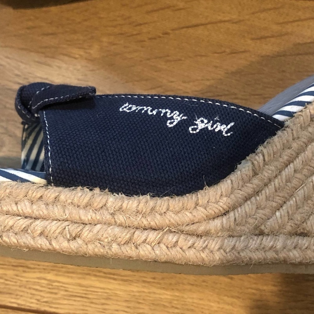 TOMMY Girl Y2K 2000s Denim Logo Slip on Wedge Sandals EUC Size 6.5 - Picture 8 of 10